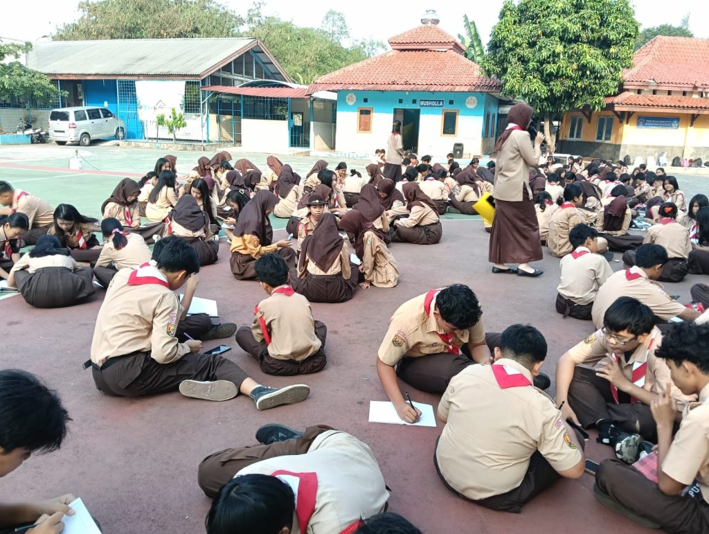 Tingkatkan Kemampuan Berpikir Kritis, Siswa SMP Yadika 11 Antusias Ikuti Kegiatan Numerasi Kolaboratif